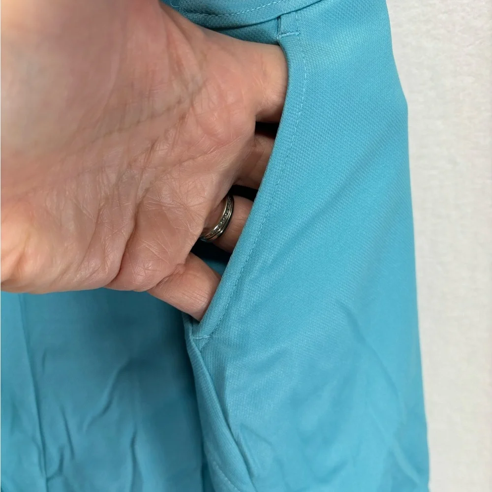 NWT Ladies BERMUDA SANDS Turquoise Pull On Knit GOLF SKORT -‎ M